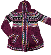 Load image into Gallery viewer, Alpaca Sweater
